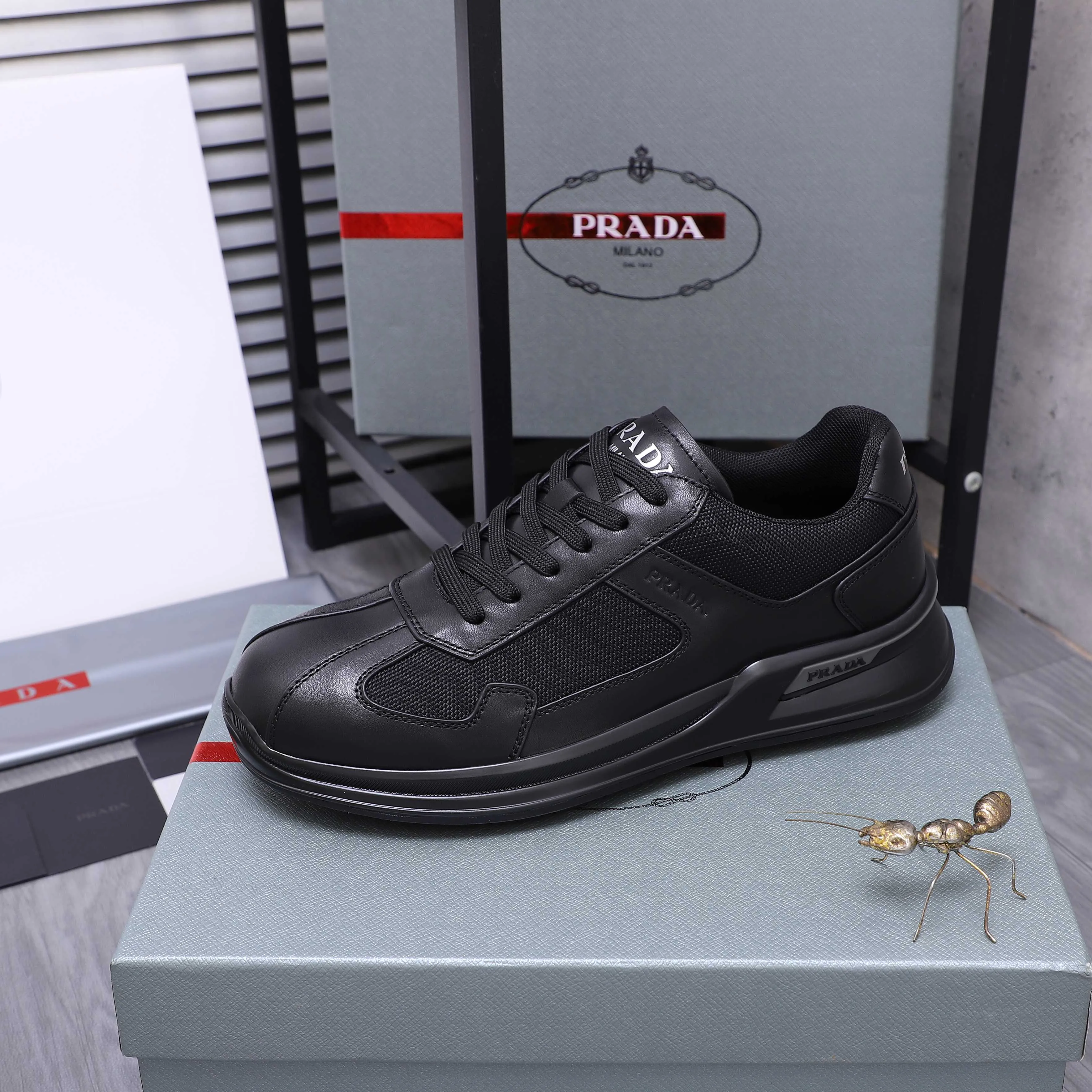 Men's shoes 💰p620 Product trademark: Men's shoes 💰pRADA [Prada] casual shoes, regular size. Size: 38-45 Product materials: selected high-quality cowhide stitching mesh upper mesh lining cowhide insole original rubber outsole